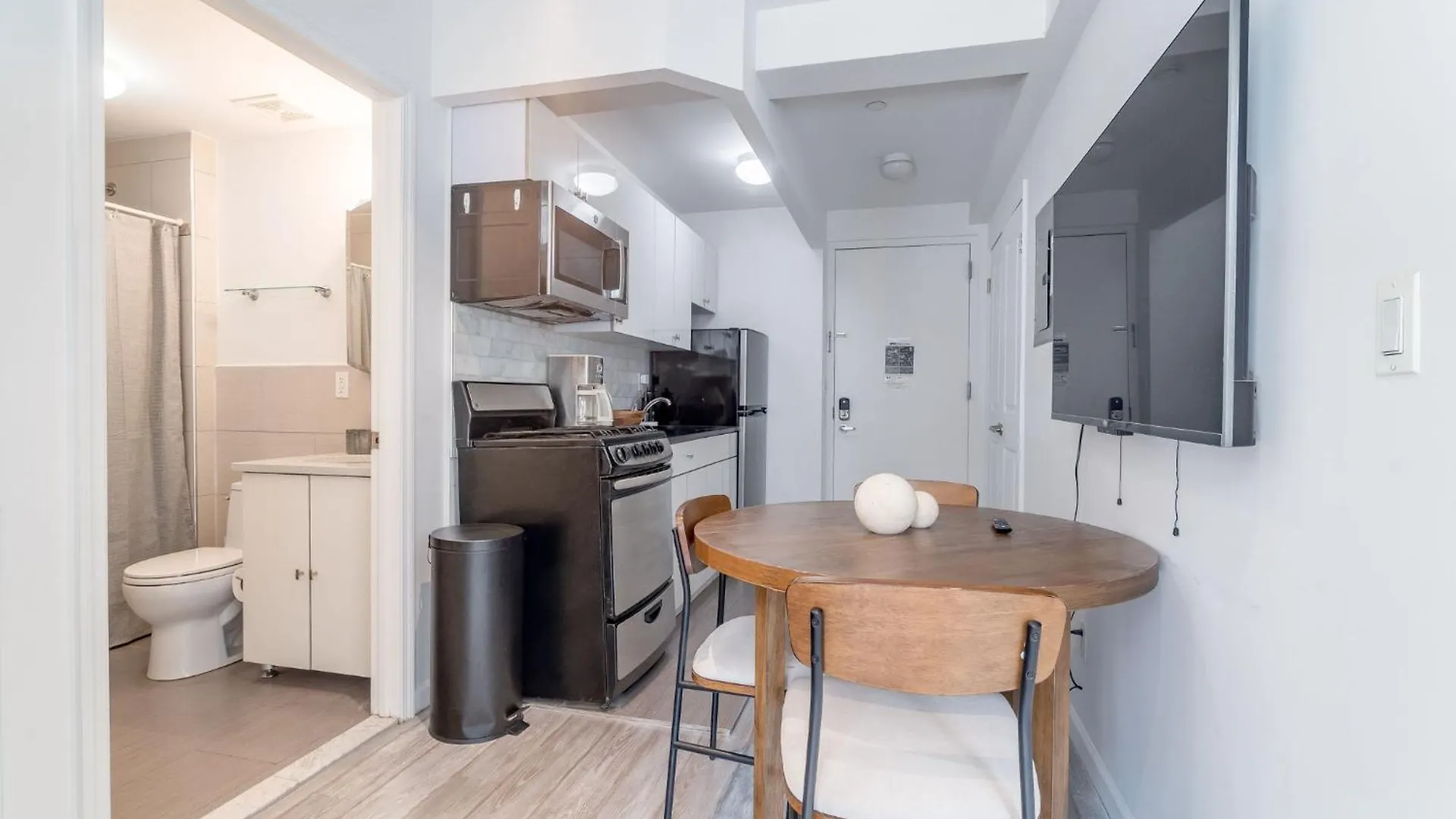 Amazing 3Bd 1Bath Apartment Near Times Square New York
