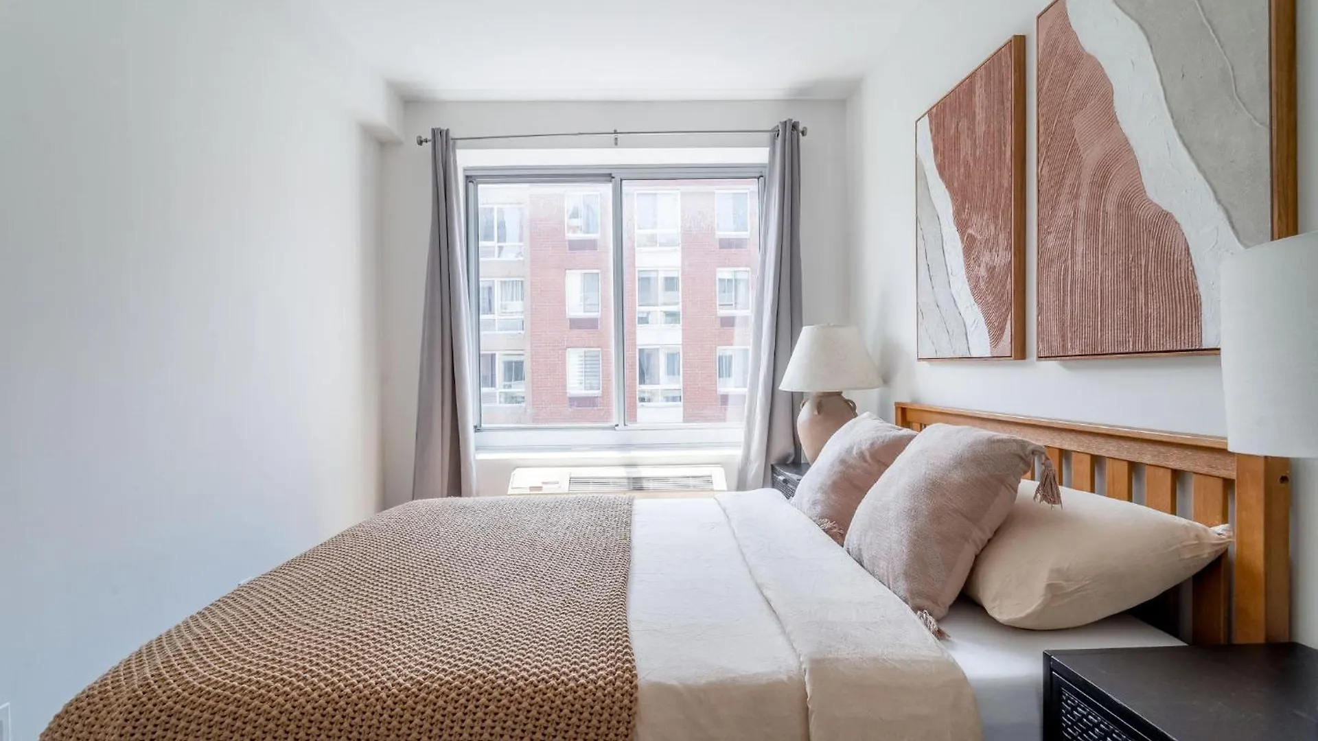 Amazing 3Bd 1Bath Apartment Near Times Square New York